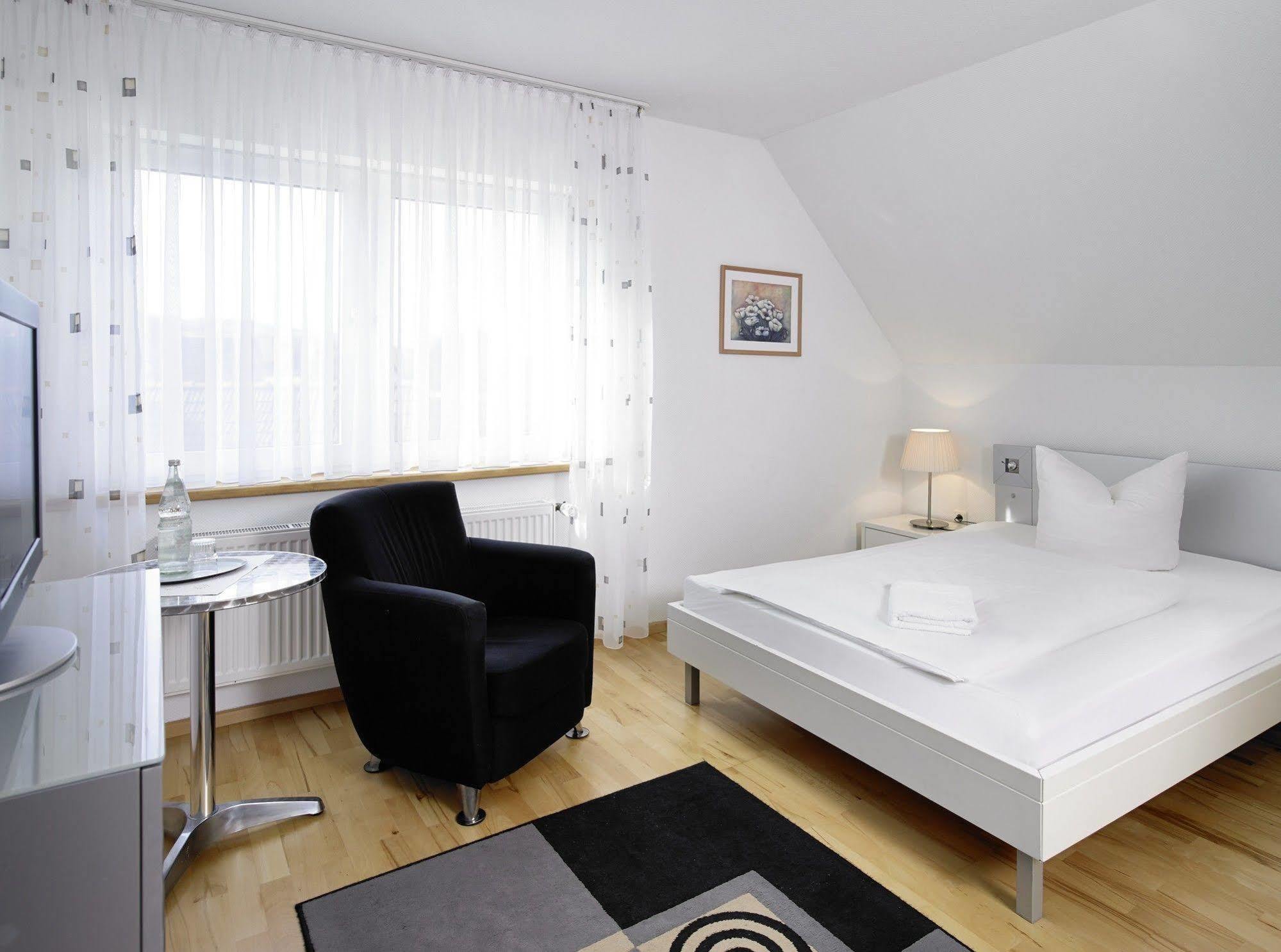 Hotel Bad Griepshop Hille Eksteriør bilde